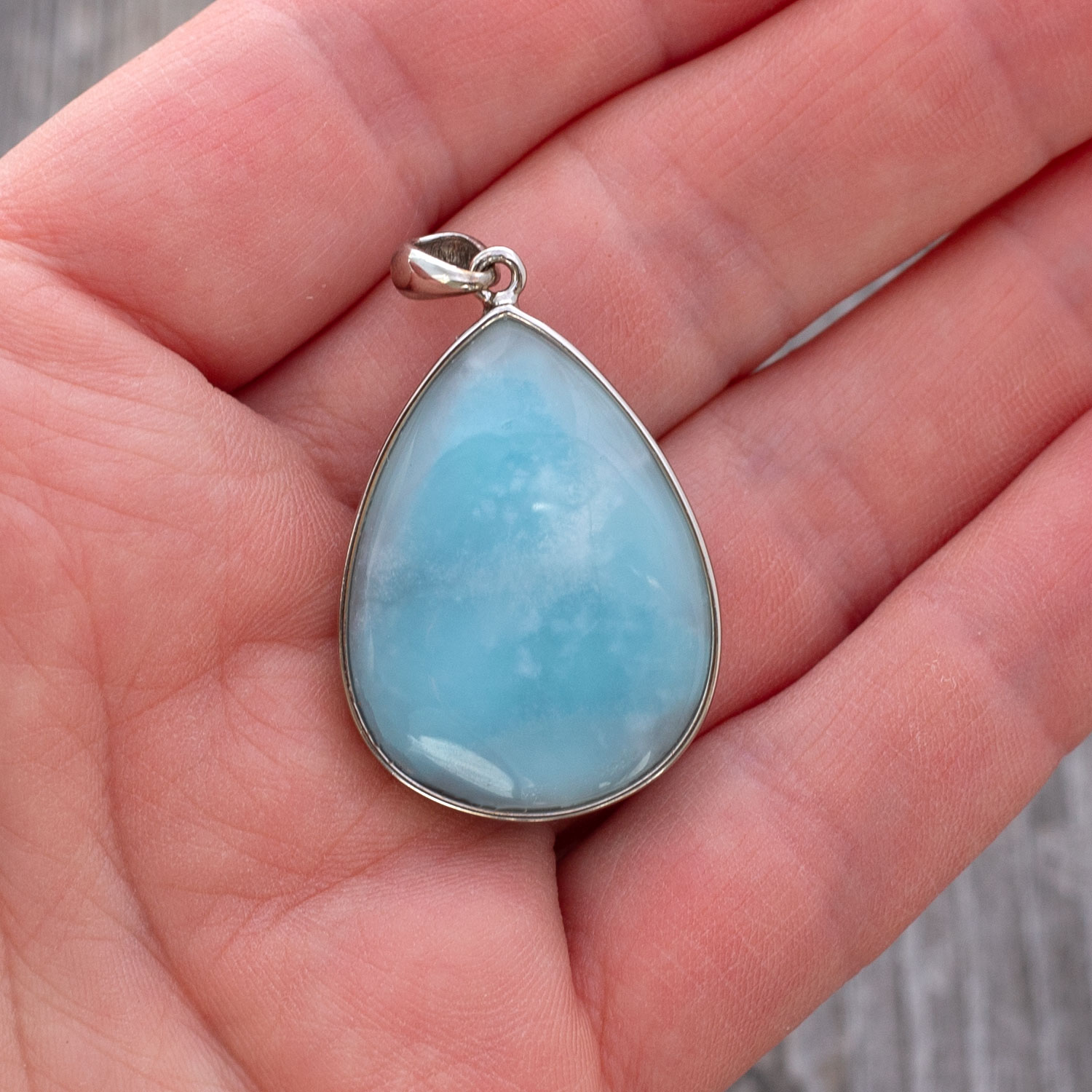 Larimar Anhänger 29x23x9mm Tropfen oceanblau AAA+ matrixfrei turtle pattern