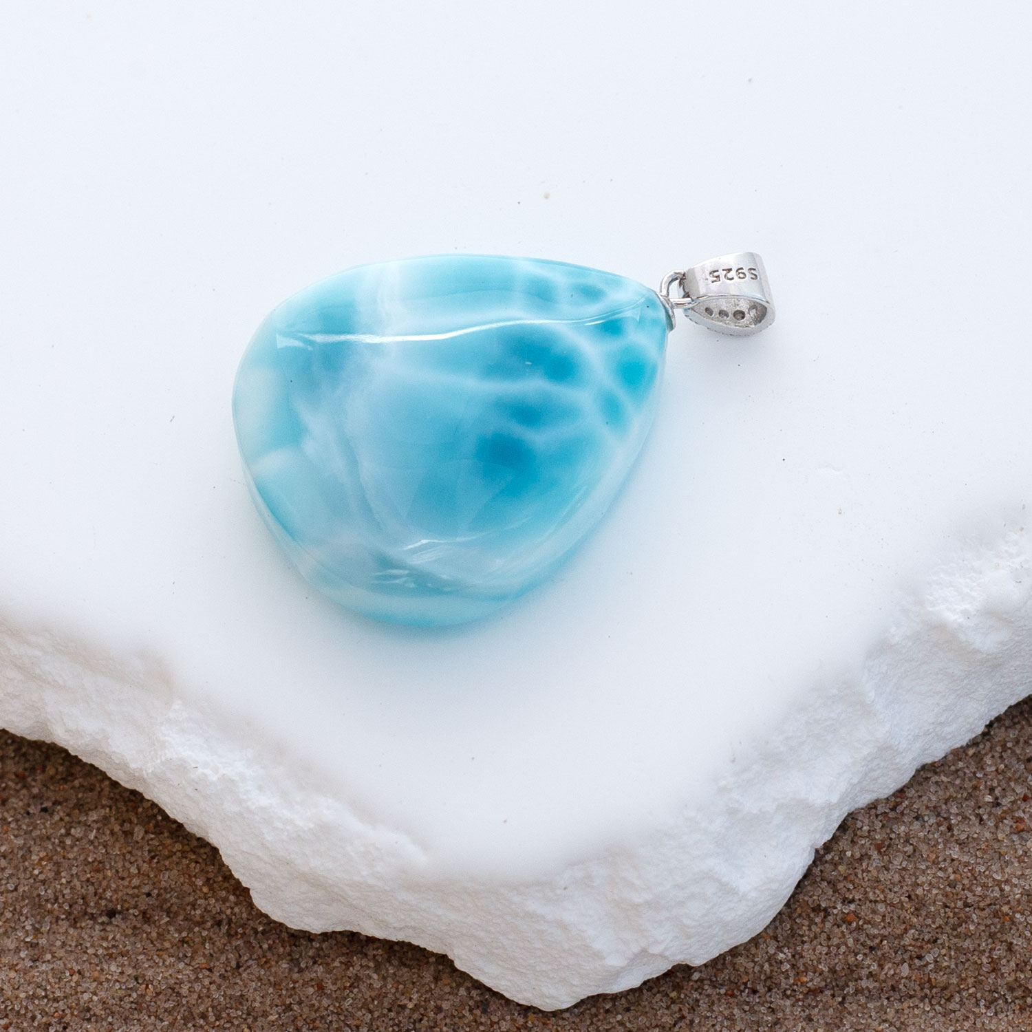 Larimar Anhänger 27x23x9mm Tropfen beidseitig AAA matrixfrei