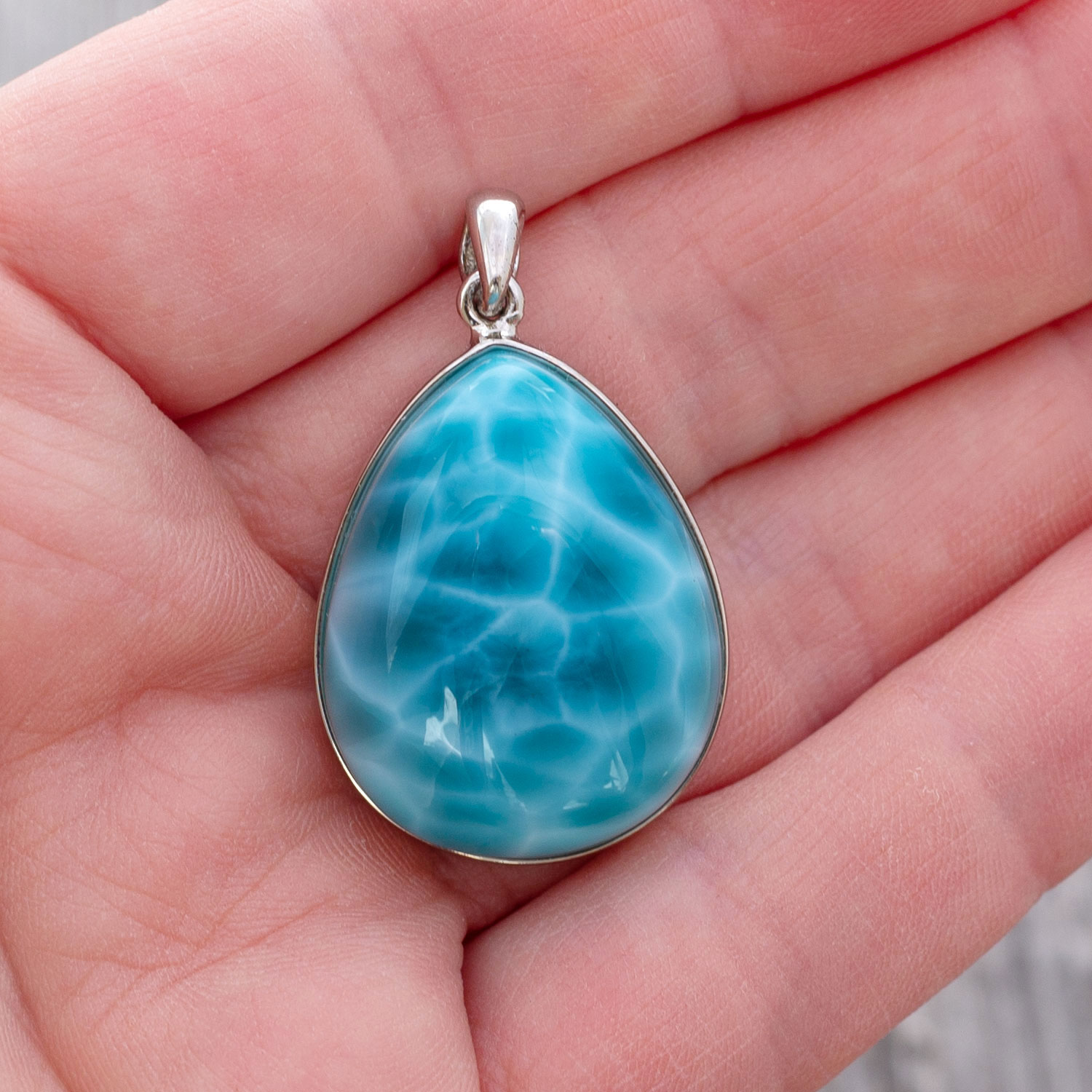 Larimar Anhänger 26x21x11mm Tropfen superblue AAA1 matrixfrei turtle pattern
