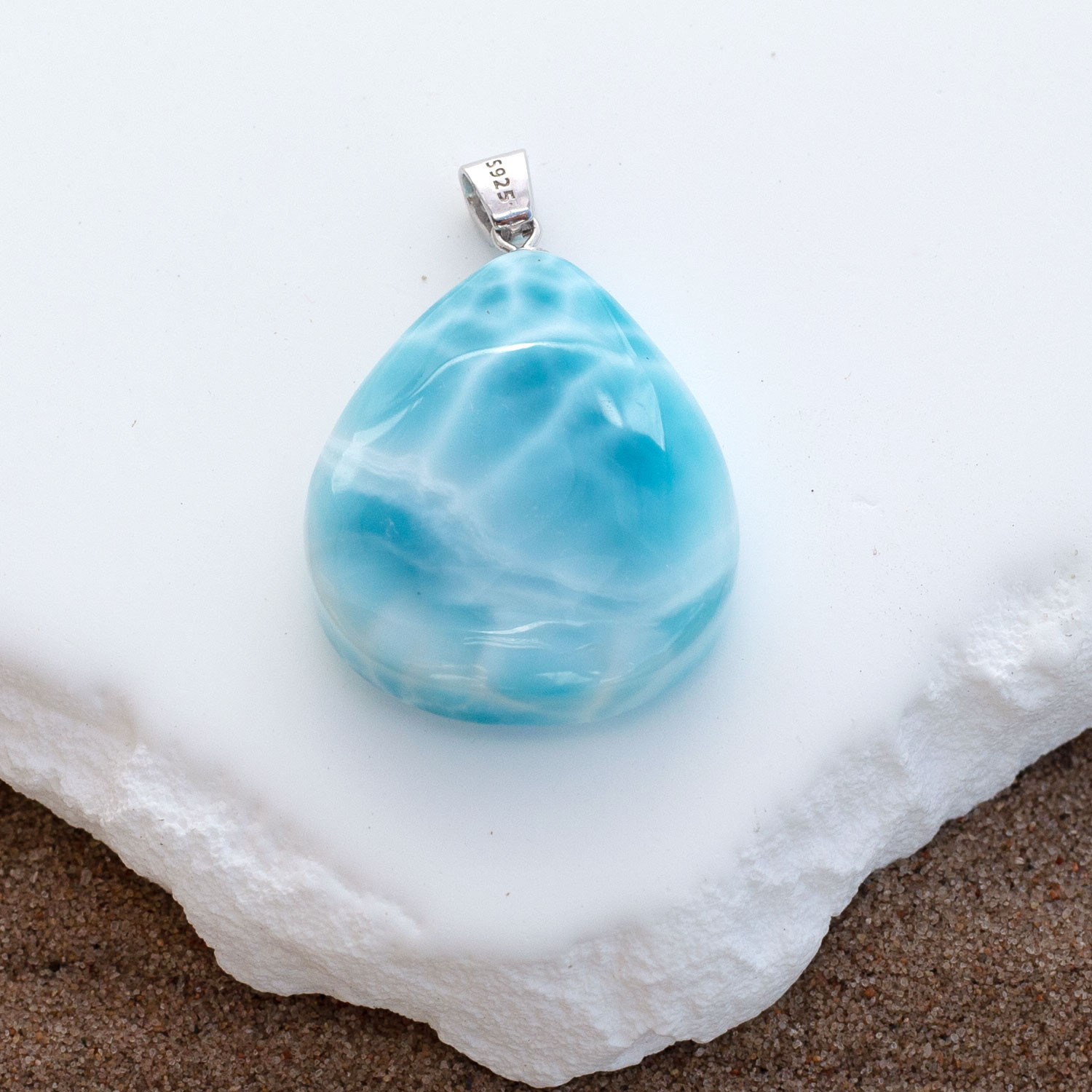 Larimar Anhänger 27x23x9mm Tropfen beidseitig AAA matrixfrei