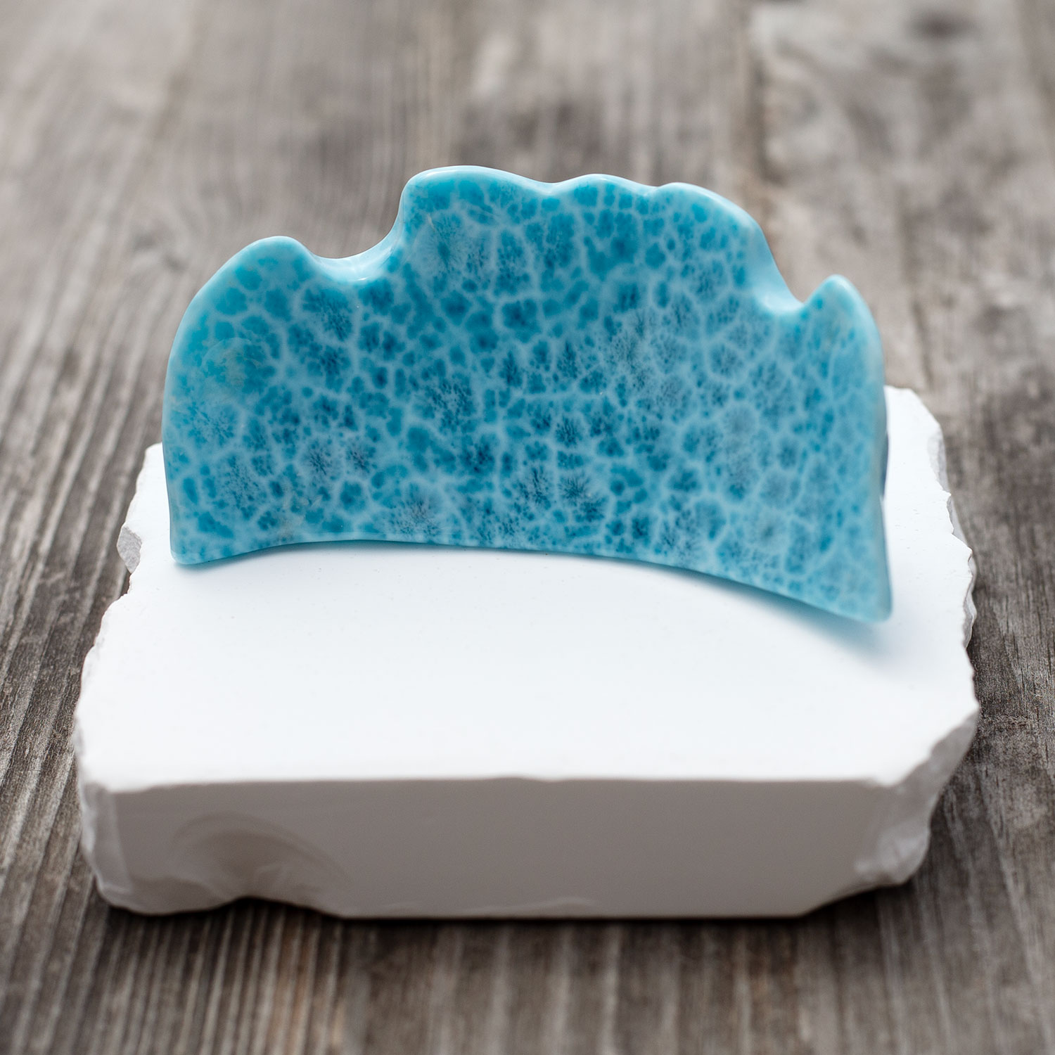 Larimar Freiform Krone ca.79x42x28mm AAA+ matrixfrei turtle pattern Rarität Sammlerstück