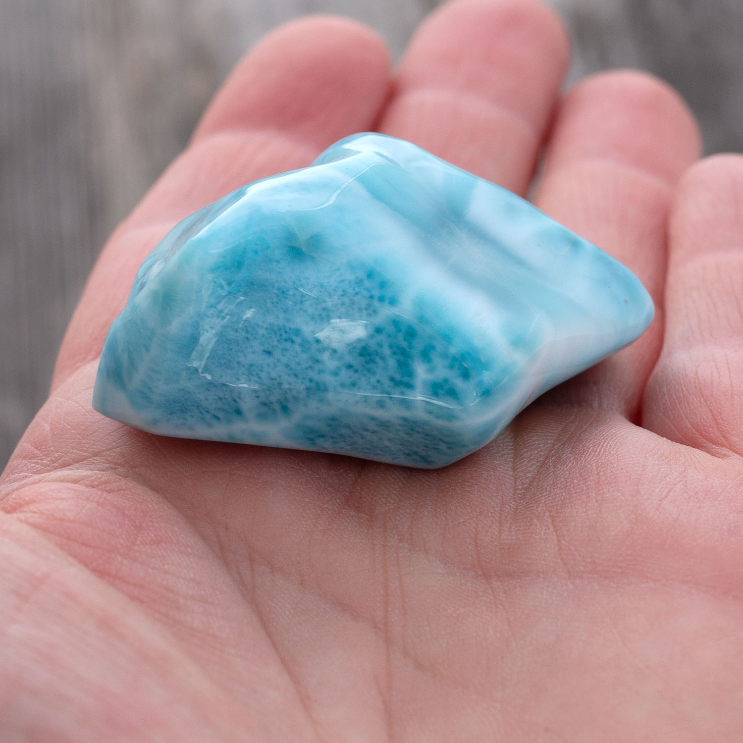 Larimar Freiform ca. 51x39x21mm AAA+ matrixfrei oceanblau Sammlerstück